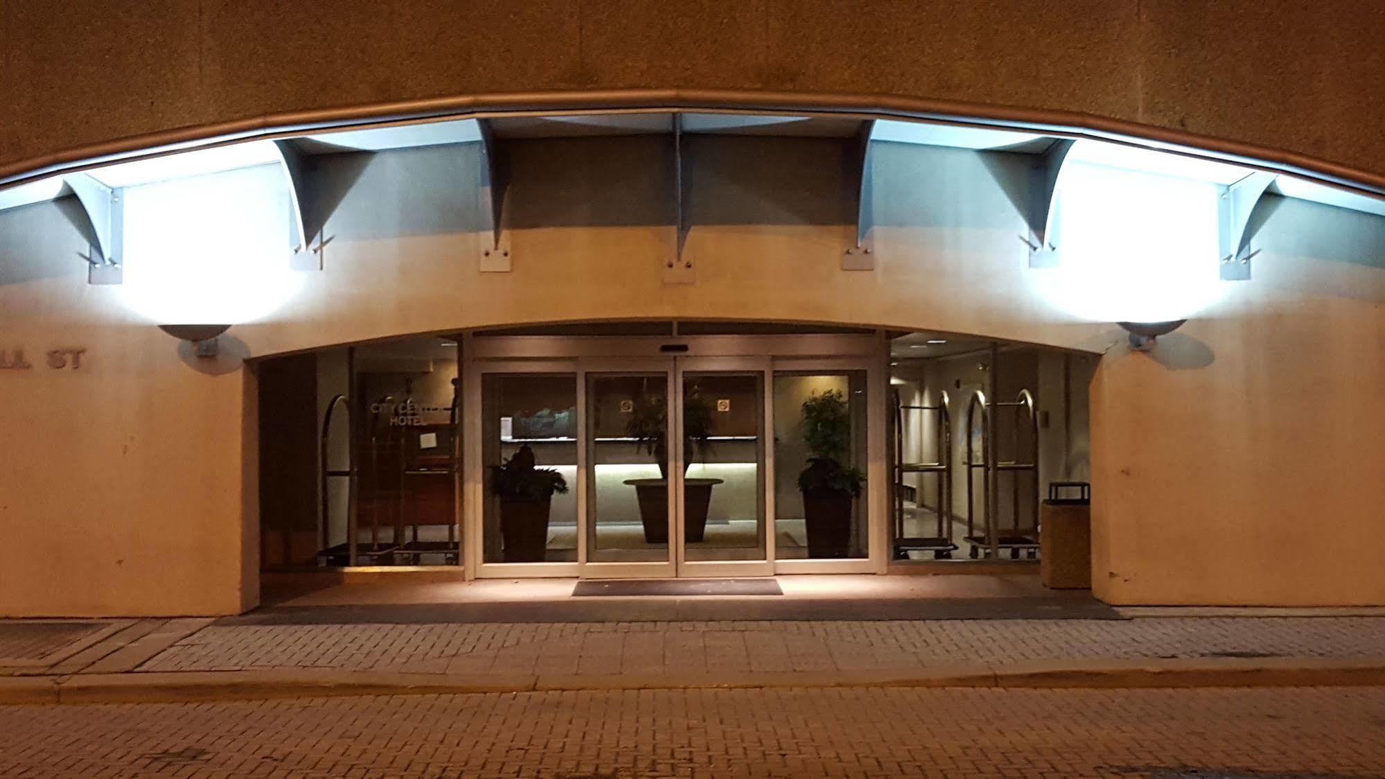 Rodeway Inn Akron Exterior foto